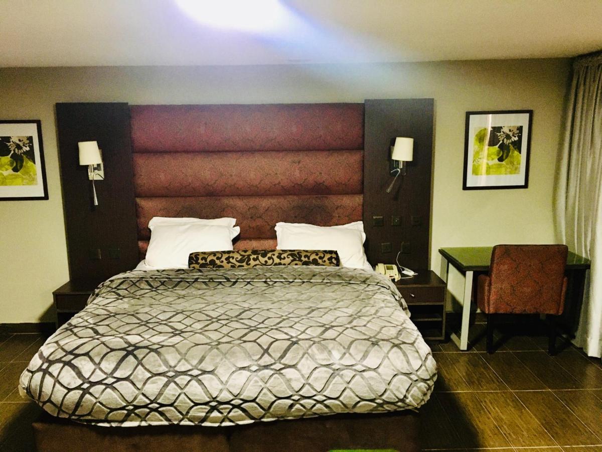 BW Starfire Hotel 伊凯贾 外观 照片