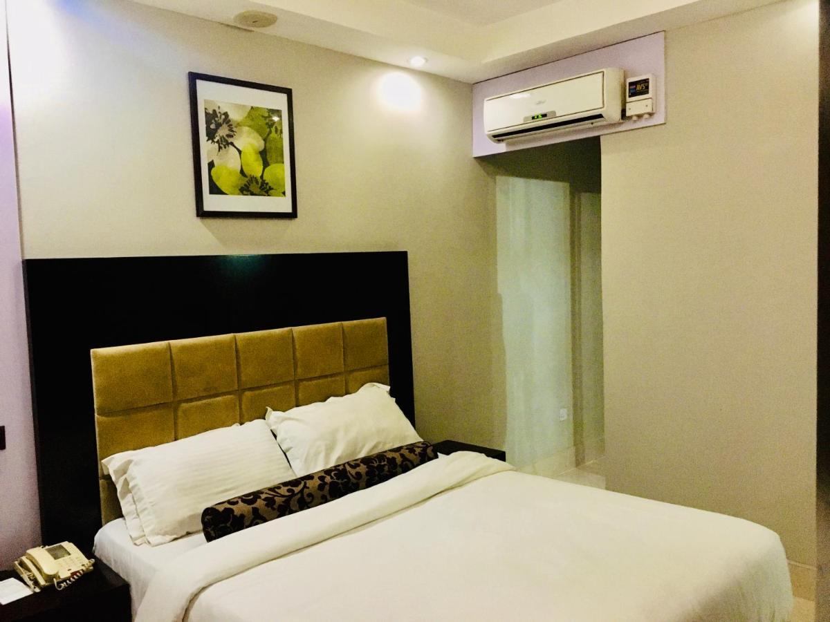 BW Starfire Hotel 伊凯贾 外观 照片