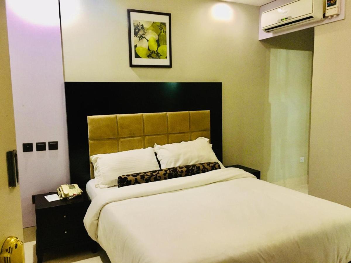 BW Starfire Hotel 伊凯贾 外观 照片