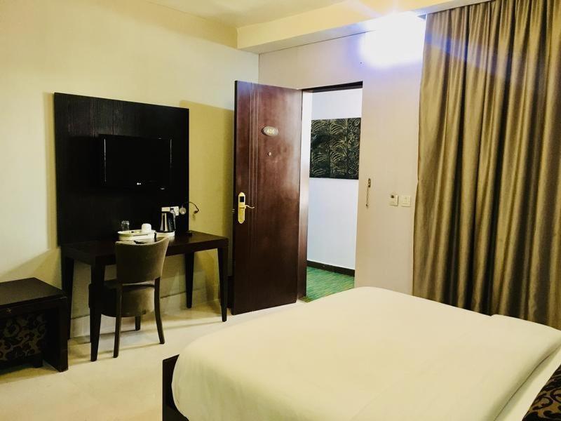 BW Starfire Hotel 伊凯贾 外观 照片