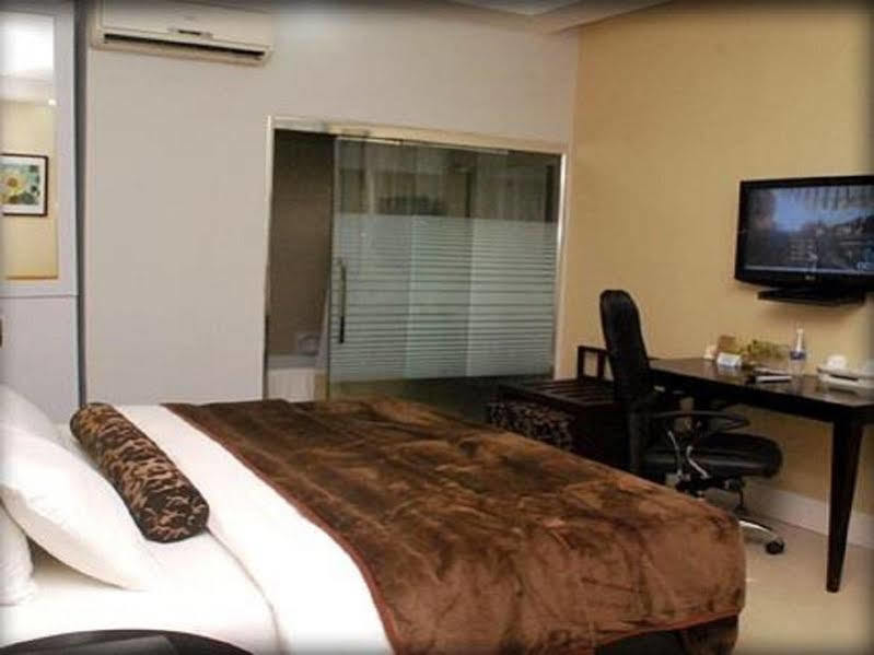 BW Starfire Hotel 伊凯贾 外观 照片