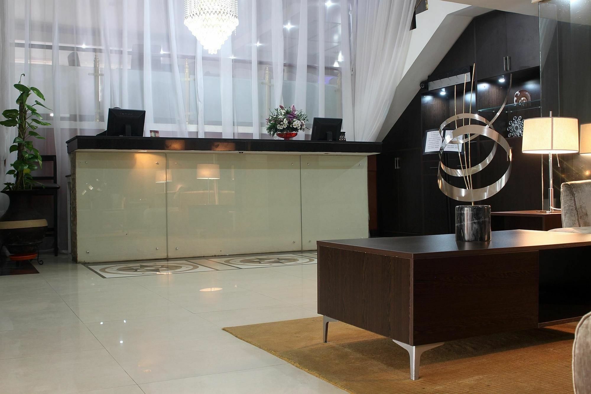 BW Starfire Hotel 伊凯贾 外观 照片