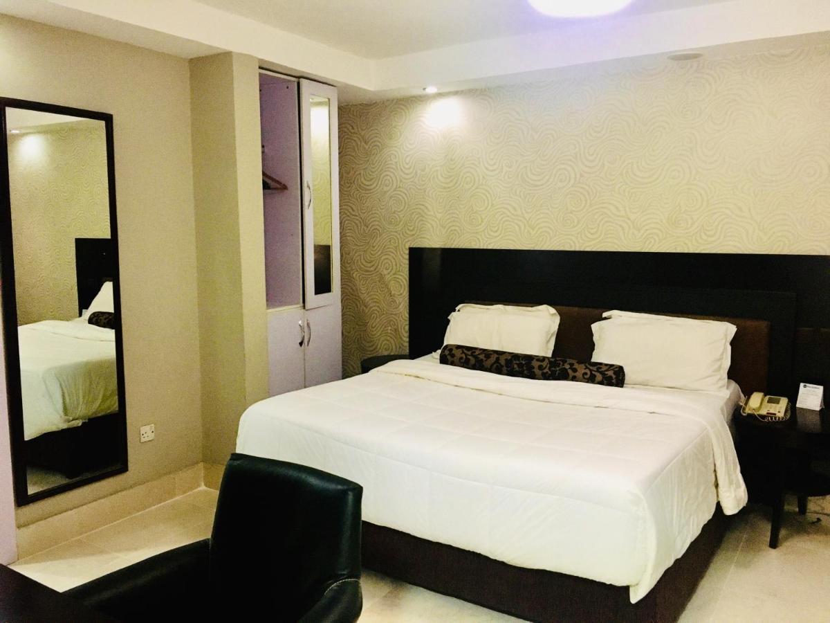 BW Starfire Hotel 伊凯贾 外观 照片